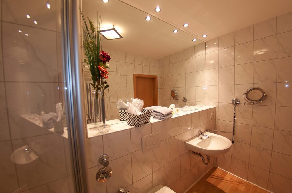 Haus Siegfried Appartements Ксантен Екстериор снимка