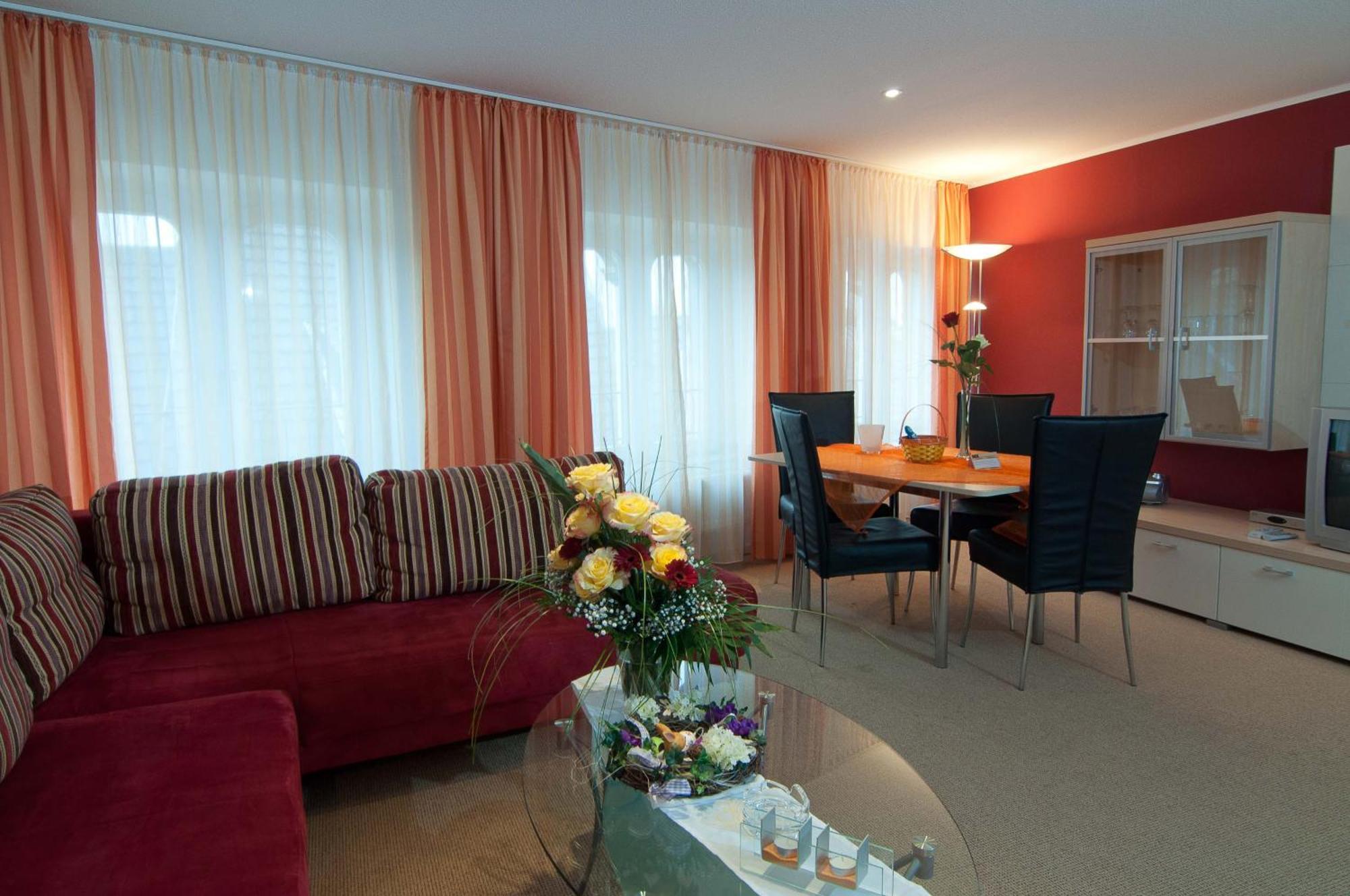 Haus Siegfried Appartements Ксантен Екстериор снимка
