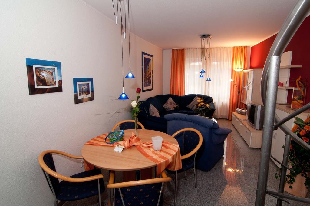 Haus Siegfried Appartements Ксантен Екстериор снимка