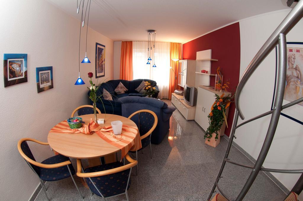 Haus Siegfried Appartements Ксантен Екстериор снимка