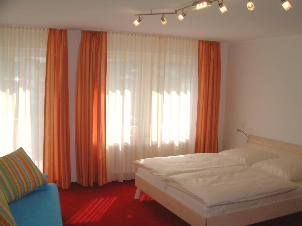 Haus Siegfried Appartements Ксантен Екстериор снимка